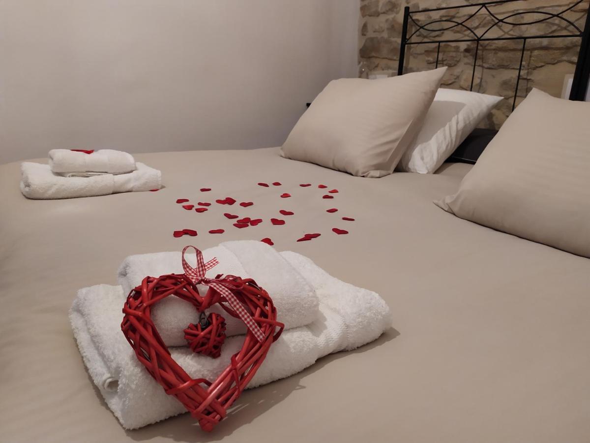 Apartamentos Xert Escapadas En Castellon Cerca De Morella Y Peniscola Chert Sant Mateu Eksteriør bilde